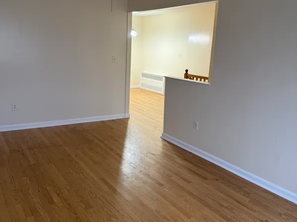 (undisclosed Address), Bronx, NY 10467