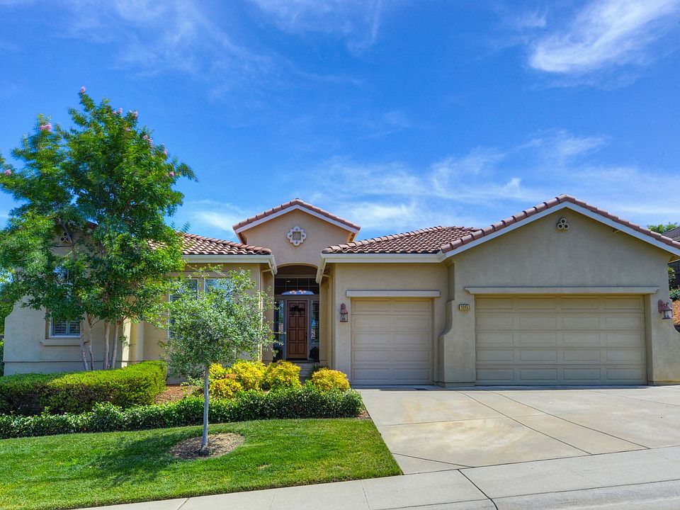 1st image of 1085 Souza Dr