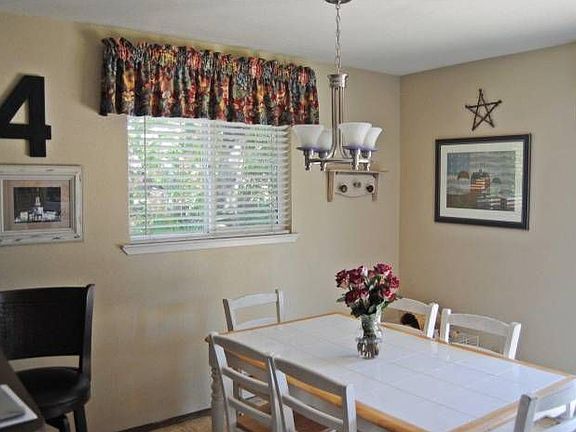 5th image of 6525 Woodcrest Ct