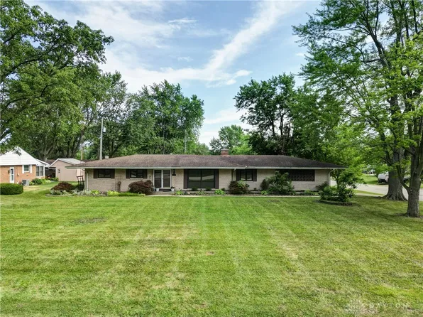 201 Hickory Dr, Greenville, OH 45331
