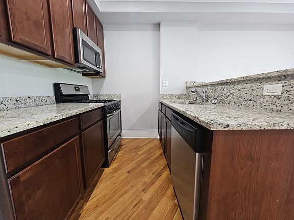 4th image of 7255 N Bell Ave #3