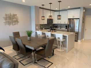 223 SW 120th Ave, Hollywood, FL 33025