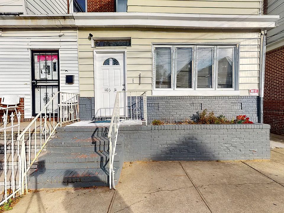 1st image of 10331 107th St