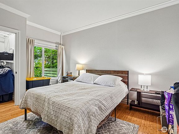 5th image of 801 Rainier Avenue N #B309