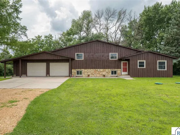 56977 142nd St, Mapleton, MN 56065