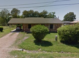300 Mayflower Cir, Tutwiler, MS 38963