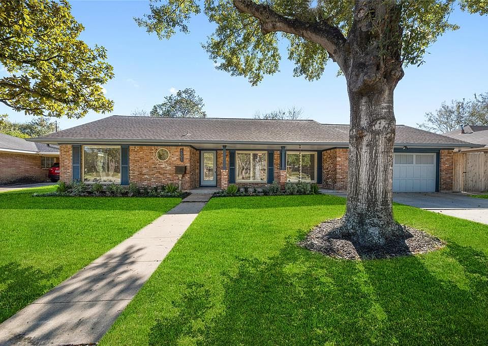 2nd image of 4601 Willowbend Blvd