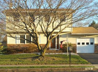 83 Knapp Ave, Hamilton, NJ 08610