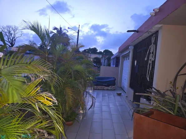 Calle2 Urbla Milagrosa #D5, Bayamon, PR 00959