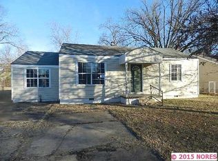 1628 Center Ln, Muskogee, OK 74403