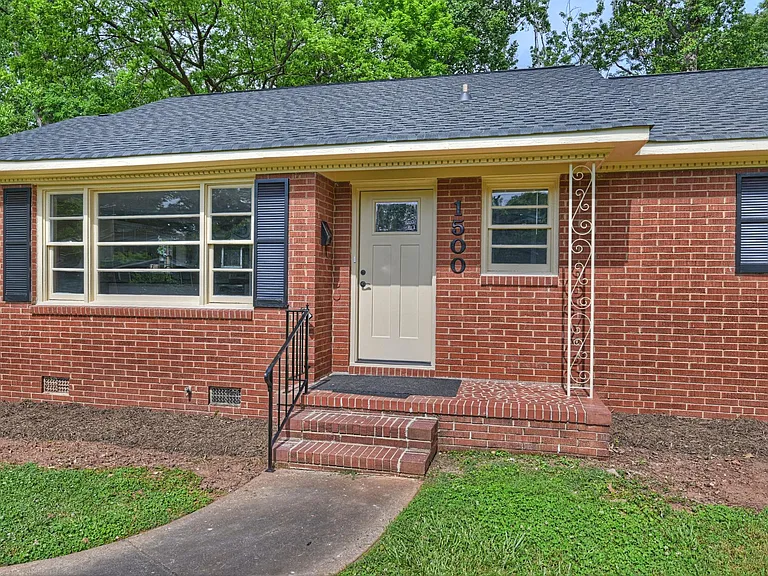 1500 Burnley Rd — Photo 3