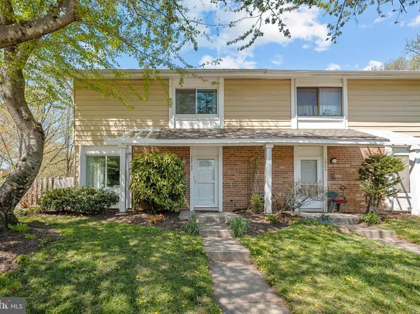 18702 Ginger Ct, Germantown, MD 20874