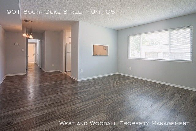1st image of 901 S Duke St APT 05