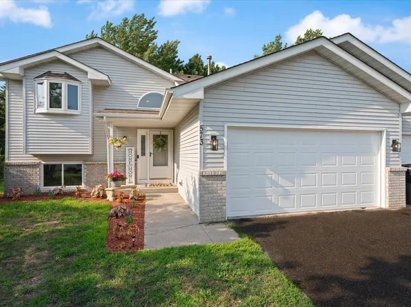 573 Logan St, Anoka, MN 55303