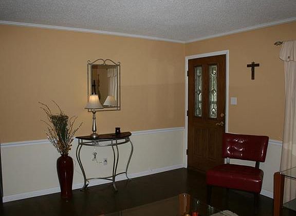4th image of 535 Foxtrail Dr