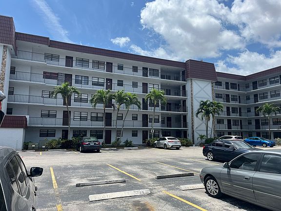 VIEW OF BUILDING