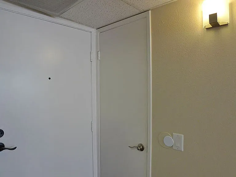 Villa De Adel Apts — Photo 69