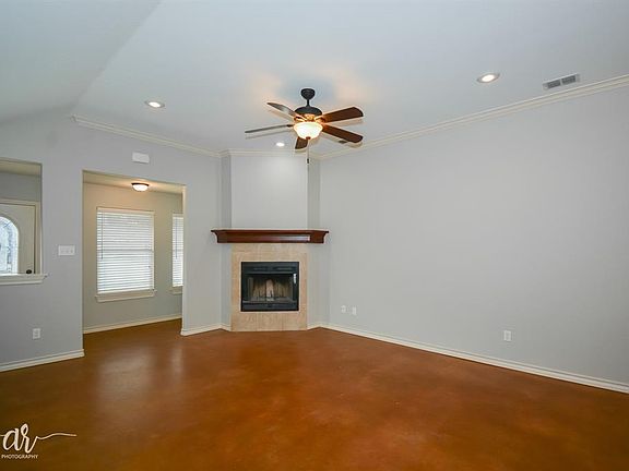 5th image of 2318 Independence Blvd