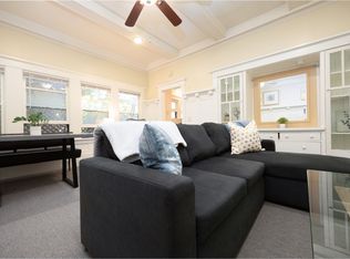 460 28th St APT 1, Oakland, CA 94609