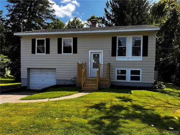 1435 Old Burrstone Rd, Utica, NY 13502
