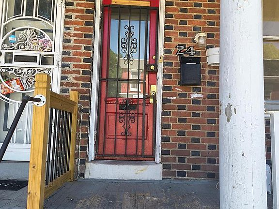 2nd image of 24 W Duval St