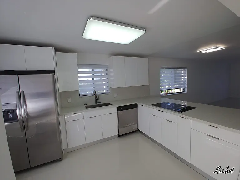 16531 Blatt Blvd #201 — Photo 2