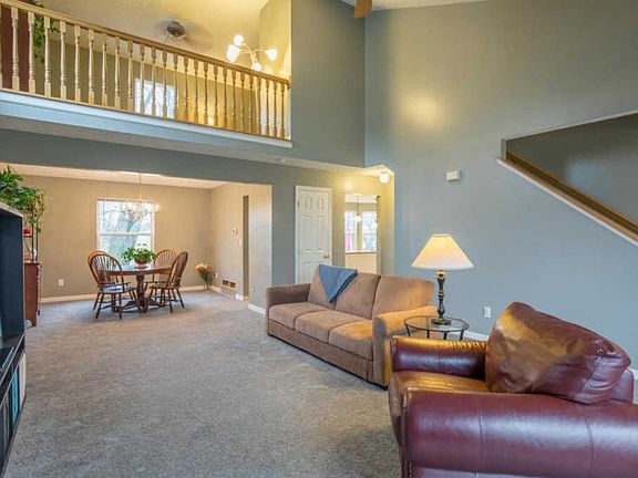 5th image of 7830 Priestley Dr