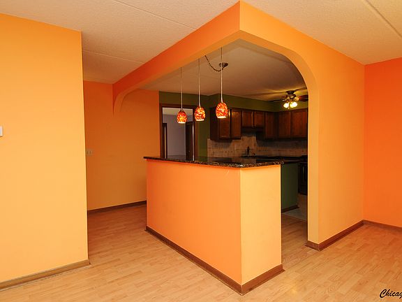 5th image of 6455 W Belle Plaine Ave APT 203