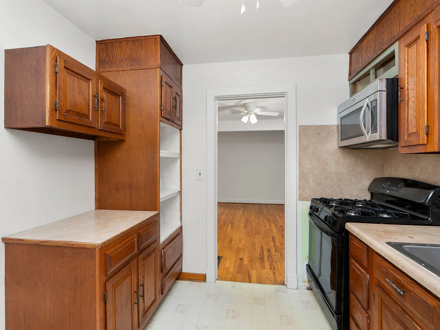 3 bed, 1530 sqft, $1,650 — Photo 4