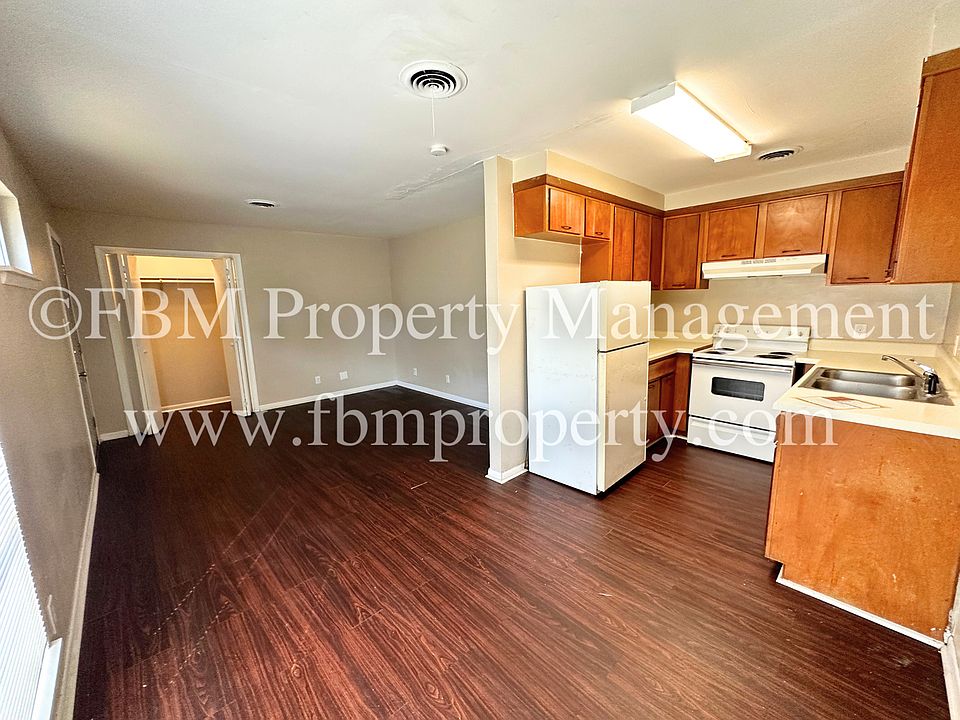 Townhouse Apartments / Hern JT 106 S Kaufman St Mexia, TX Zillow