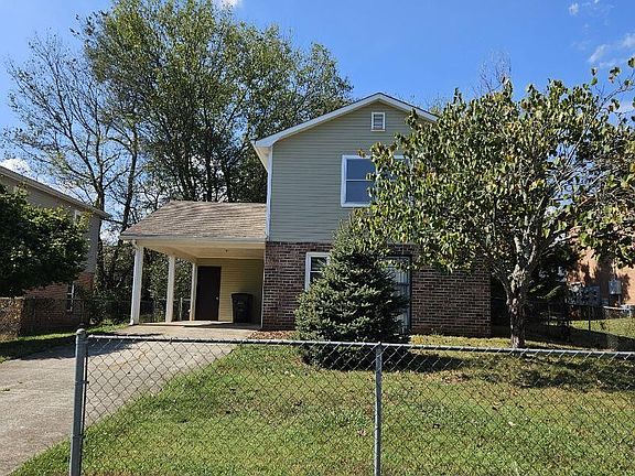3rd image of 1921 Atchley Dr