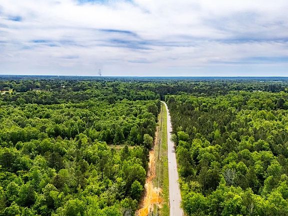 2nd image of White Oak Rd