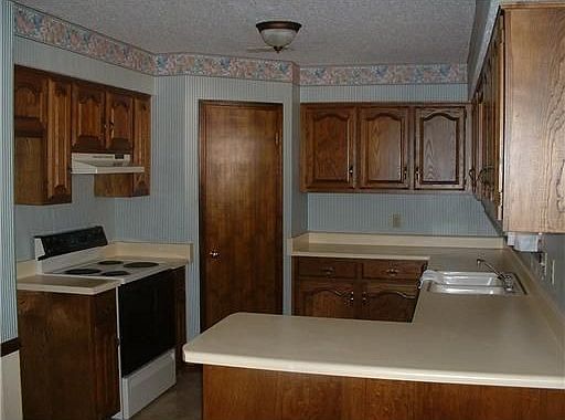5th image of 13 Pampas Dr