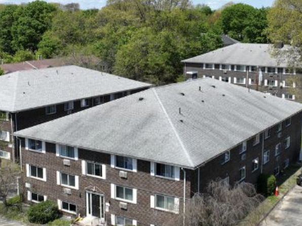 134-140-148 Willard St #134-20