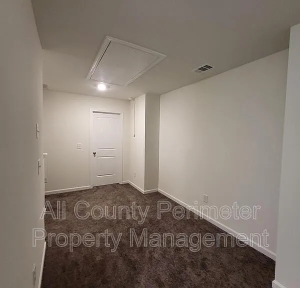 52 Berry Dr — Photo 15