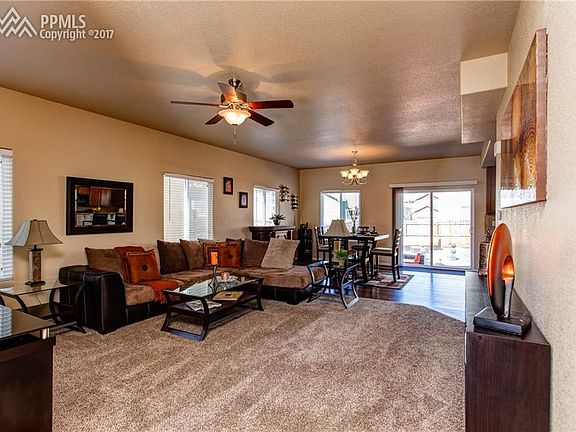 SUPER CLEAN WELL MAINTAINED HOME