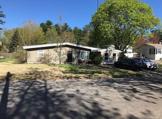 28 Morningside Dr, Dover, NH 03820