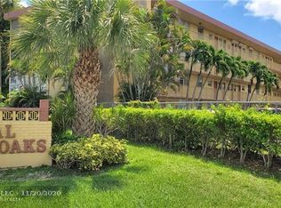 447 NE 195th St APT 114, Miami, FL 33179