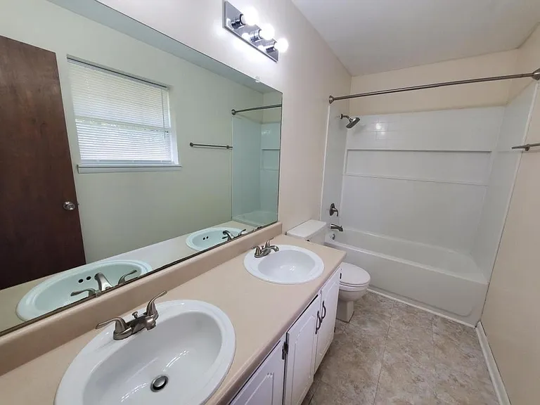314 E Emerald Dr — Photo 16