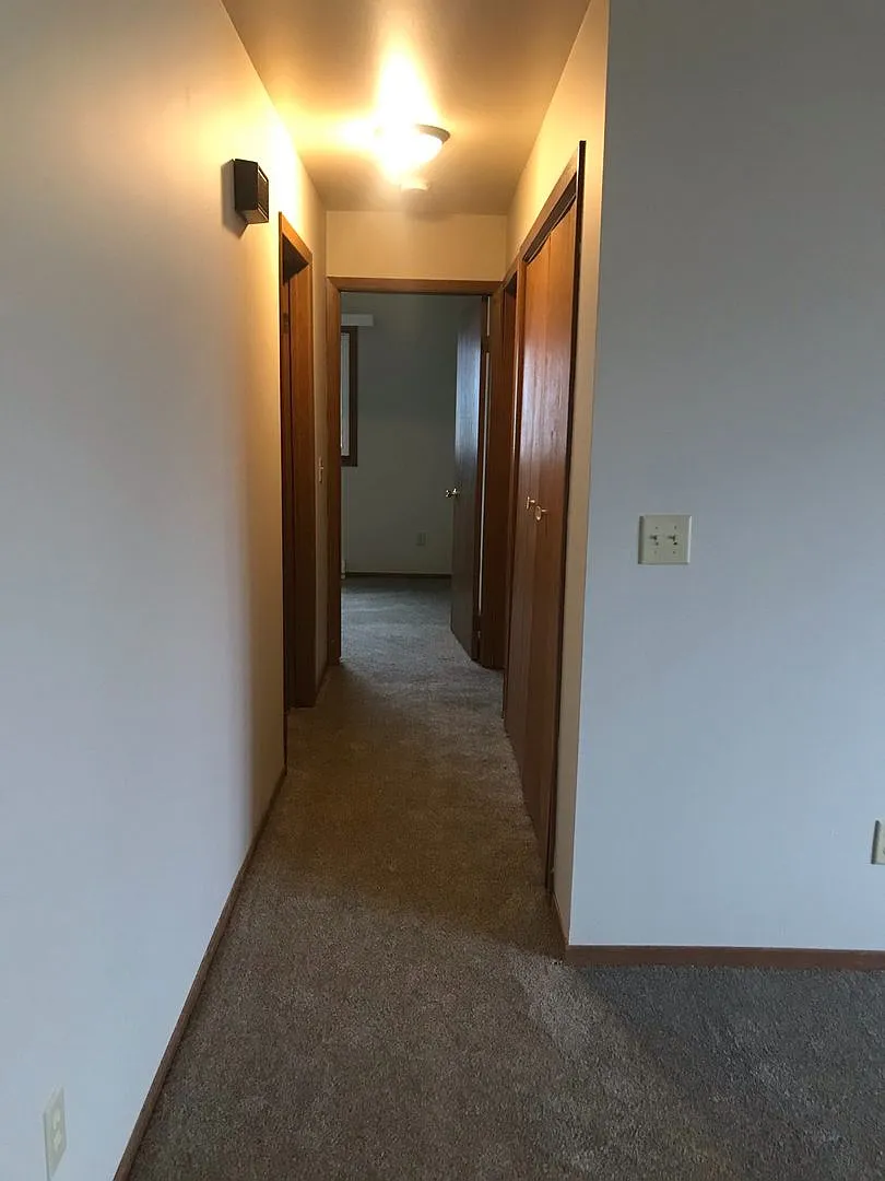 611 Dutchman Drive — Photo 3