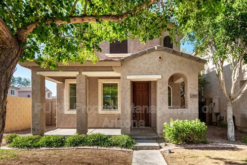 4044 E Oakland St Photo 1