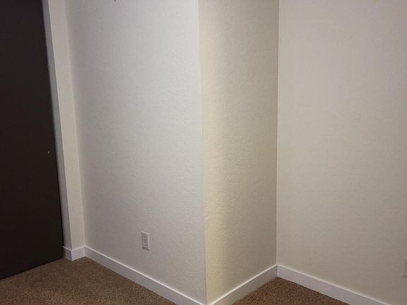 5th image of 6012 Kenwood Dr #1