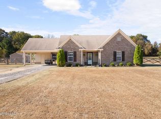 110 Emily Lynn Rd, Sarah, MS 38665