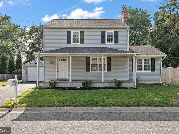 2nd image of 1108 Highland Ave
