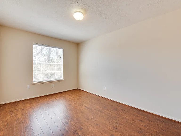 14034 Maximos Dr — Photo 14