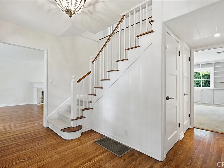 1536 Bradbury Rd — Photo 16