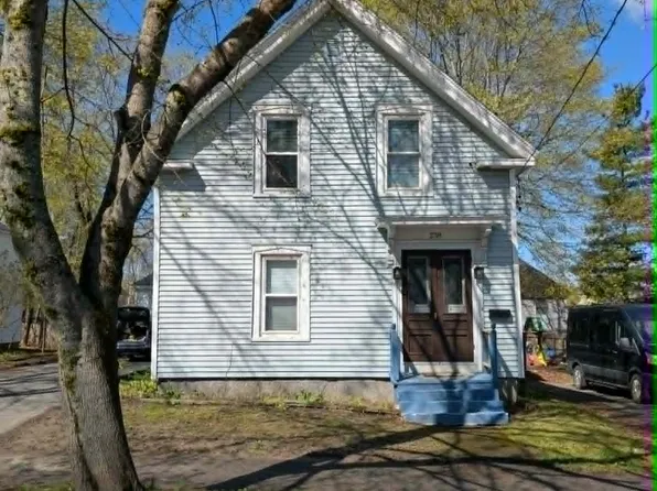 258 Essex St, Bangor, ME 04401