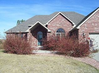 605 Prairie Dr, Ogallala, NE 69153