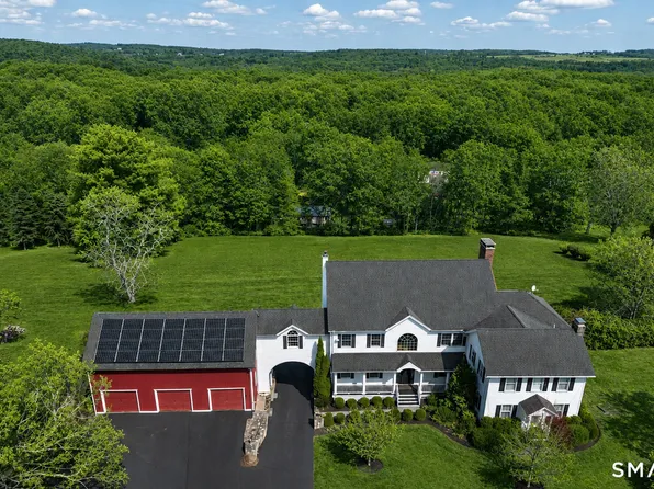 109 Long Meadow Hill Road, Brookfield, CT 06804