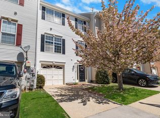 8711 Riverscape Ct, Odenton, MD 21113